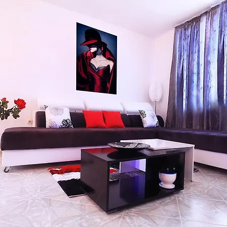 Апартаменты Deluxe Art Maisonettes In Panoramic Roof Complex *