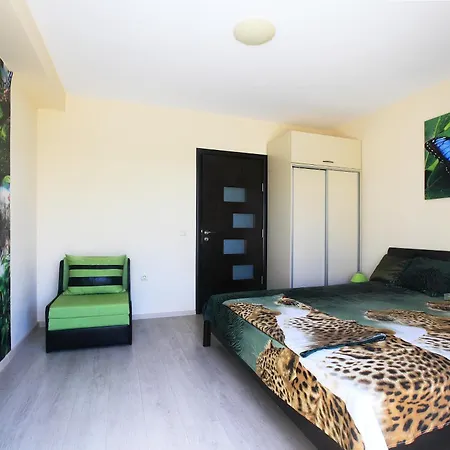 Deluxe Art Maisonettes In Panoramic Roof Complex Апартаменты