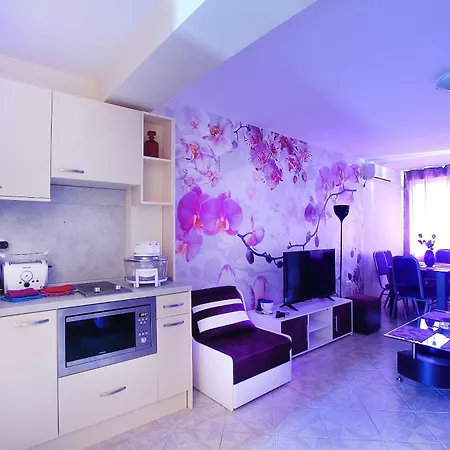 Deluxe Art Maisonettes In Panoramic Roof Complex Апартаменты