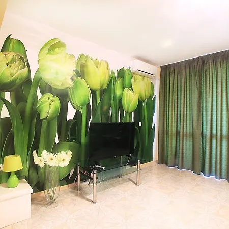 Апартаменты Deluxe Art Maisonettes In Panoramic Roof Complex
