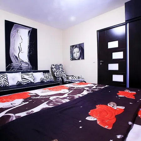 Deluxe Art Maisonettes In Panoramic Roof Complex Апартаменты